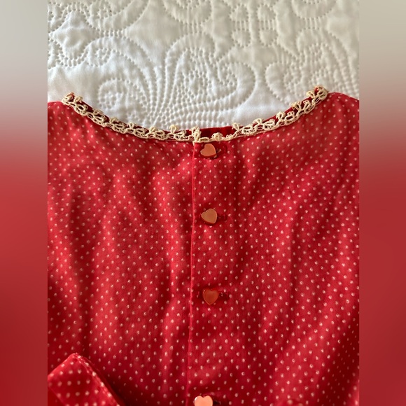 Martha’s Miniature Vintage Dress with Sewn in Petticoat - Picture 5 of 8